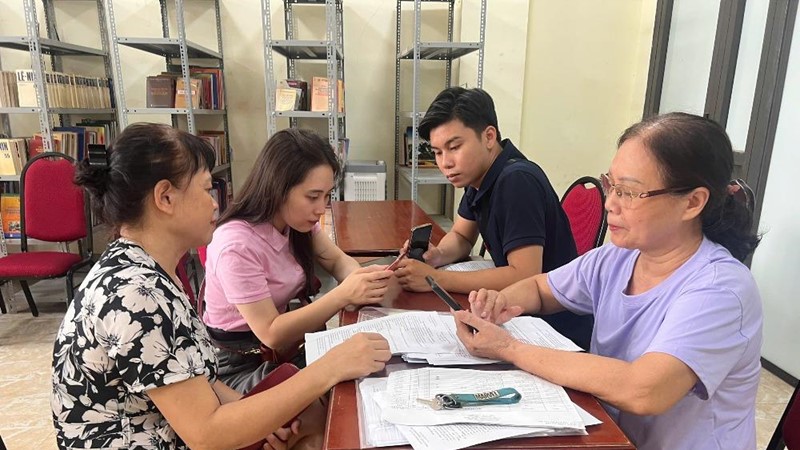 Tây Hồ triển khai thu thuế đất phi nông nghiệp 2025 hoàn toàn bằng hình thức điện tử
