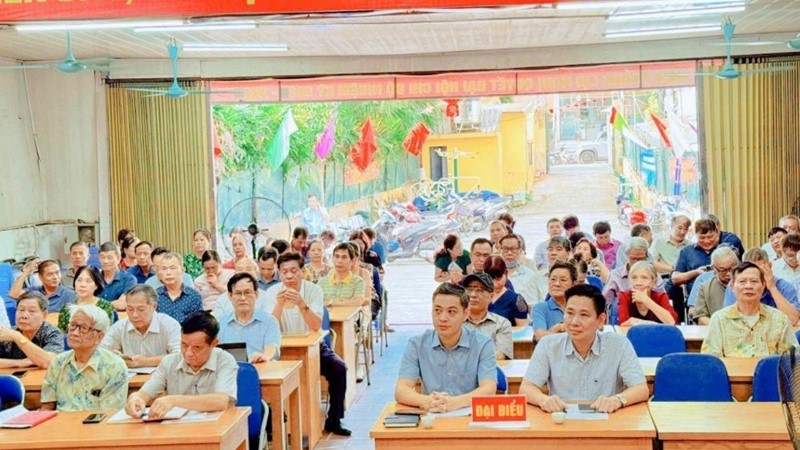 Phường Phú Thượng: Lãnh đạo chủ chốt dự sinh hoạt tại cơ sở, thúc đẩy cụ thể hóa Nghị quyết Đại hội