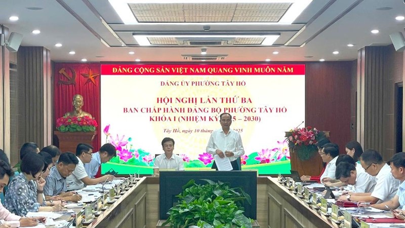 Tây Hồ đẩy mạnh giải ngân vốn đầu tư, triển khai Chiến dịch 90 ngày dữ liệu đất đai trong quý IV