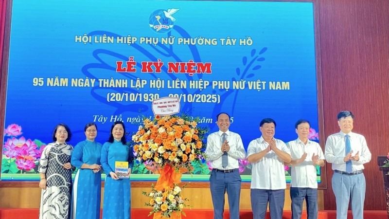 Hành trình tiếp nối và vươn xa của phụ nữ Tây Hồ trong thời đại mới