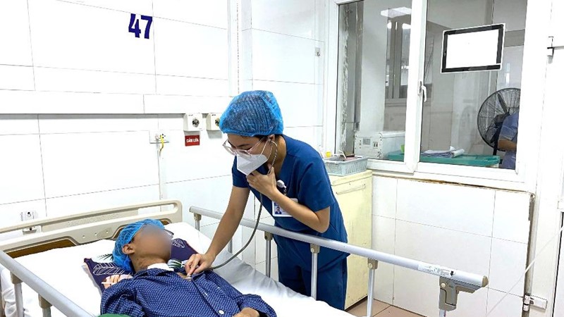 Bệnh viện Thanh Nhàn cứu sống nam thanh niên 19 tuổi ngừng tim 4 lần sau đuối nước