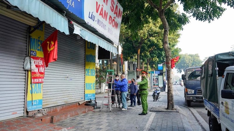 Tây Hồ ra quân cao điểm, tháo gỡ “điểm nghẽn” trật tự đô thị