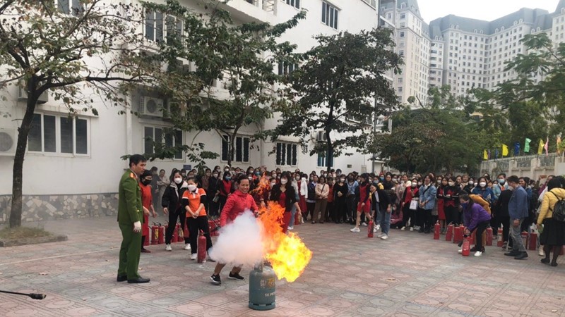  Tuyên truyền, huấn luyện nghiệp vụ phòng cháy chữa cháy