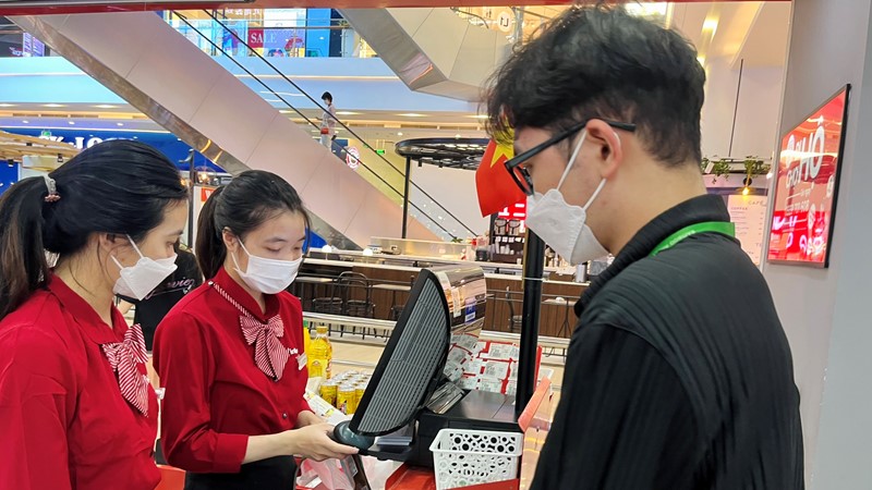 Hà Nội phấn đấu 100% các siêu thị không sử dụng túi nilon khó phân hủy