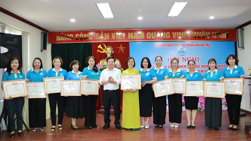 Hội LHPN quận Hoàng Mai: Hoạt động đổi mới, thực hiện nhiệm vụ có hiệu quả trong nửa đầu nhiệm kỳ 