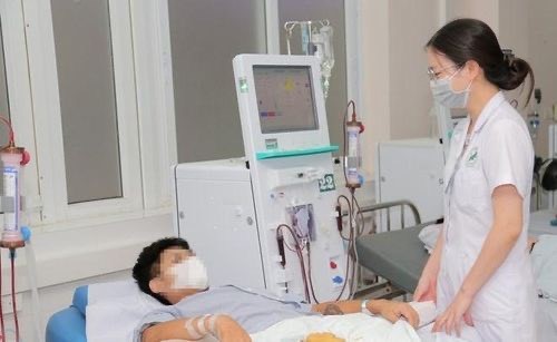 Suýt mất mạng do điều trị suy thận bằng thuốc nam