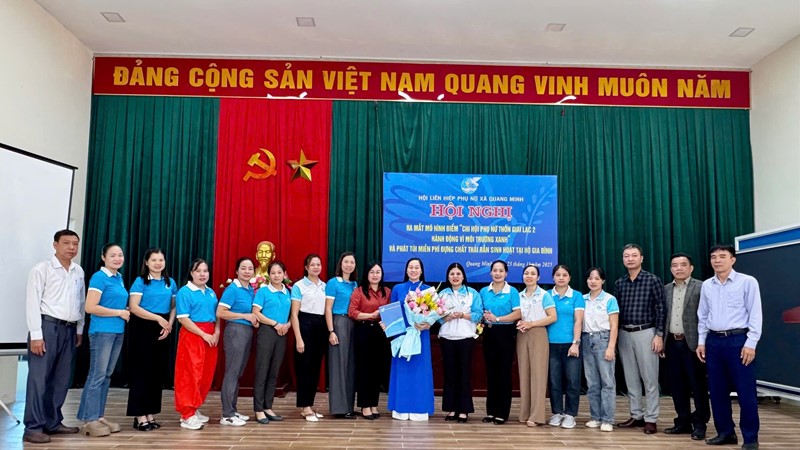 Ra mắt Mô hình điểm Chi hội Phụ nữ hành động vì môi trường 