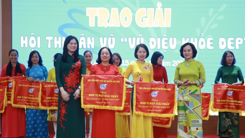 Hội LHPN huyện Gia Lâm: Đa dạng chùm hoạt động mừng ngày 20/10