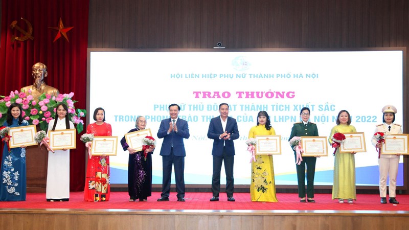 Thành phố ghi nhận, đánh giá cao kết quả phong trào phụ nữ và hoạt động của các cấp Hội LHPN Hà Nội