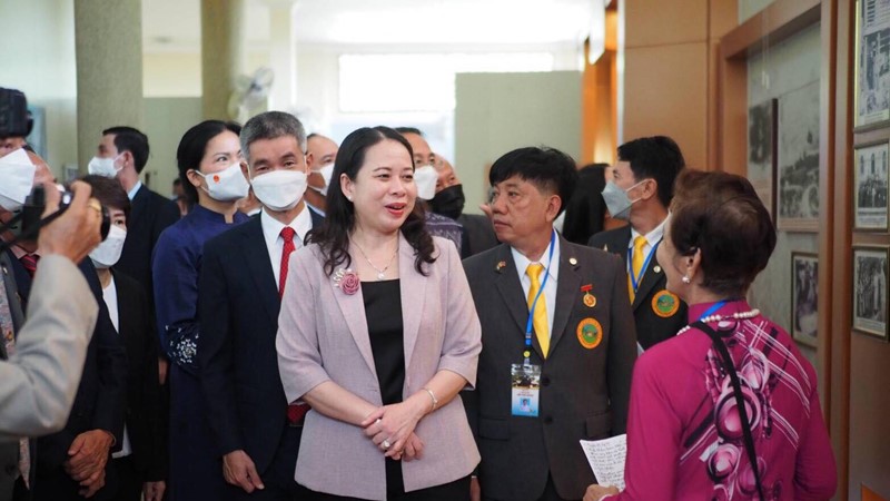 Tự hào tôi là người Việt Nam