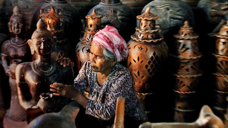 Ninh Thuận: Đón Bằng công nhận của UNESCO ghi danh Nghệ thuật làm gốm của người Chăm vào Danh sách Di sản văn hóa phi vật thể