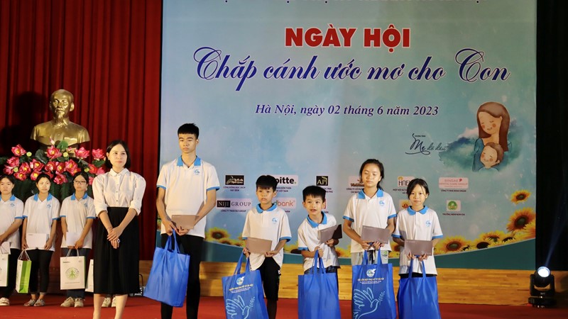 Tình yêu thương và lòng tử tế sẽ thúc đẩy sự thành công 