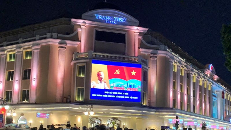 Hà Nội chào mừng Quốc khánh 2/9 với những nét rất riêng, sôi động nhưng sâu lắng