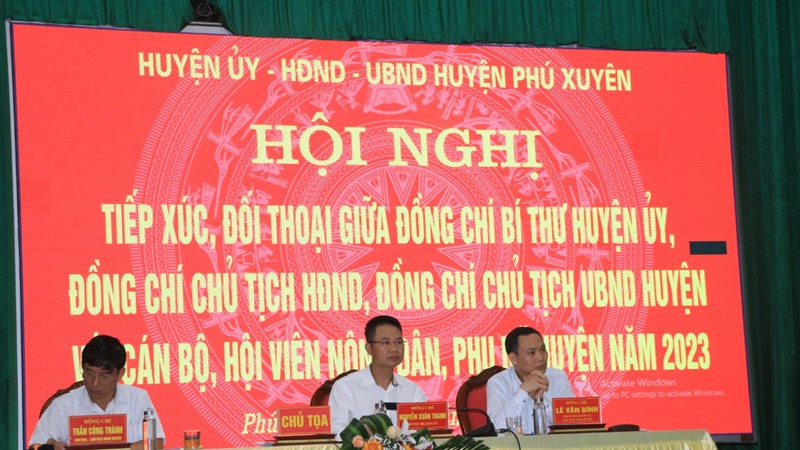 Tham gia đối thoại xây dựng Đảng, chính quyền trong sạch, vững mạnh 