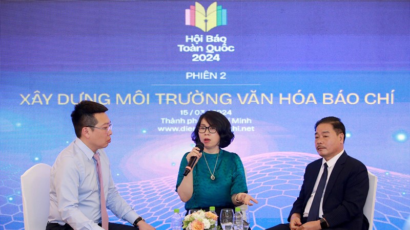 Xây dựng môi trường văn hoá phải là vấn đề sống còn với cơ quan báo chí