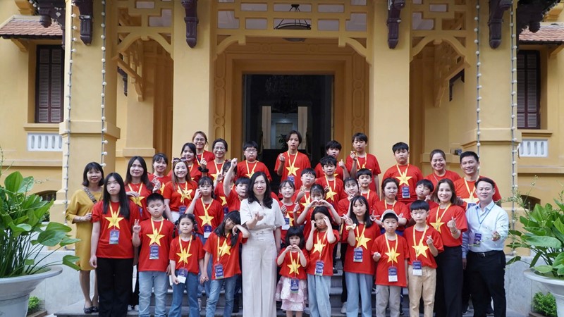 Chuyến đi mở ra những chương trình ý nghĩa hơn hướng về quê mẹ 