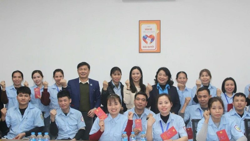 Trên 91% công nhân lao động tại Chương Mỹ đã đi làm trở lại sau nghỉ Tết