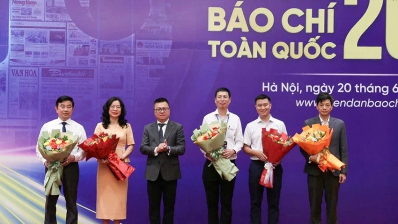 Điểm nhấn ấn tượng trong chuỗi hoạt động kỷ niệm 100 năm Ngày Báo chí Cách mạng Việt Nam