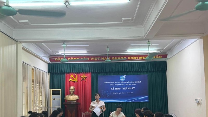 Hội LHPN phường Giảng Võ: Quyết tâm xây dựng tổ chức Hội vững mạnh, gần dân, vì phụ nữ