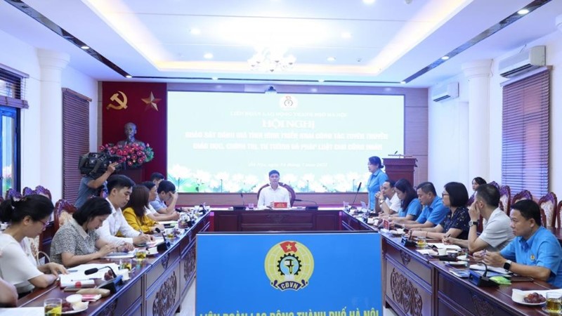 Nhiều mô hình hay trong tuyên truyền, giáo dục chính trị, pháp luật cho công nhân