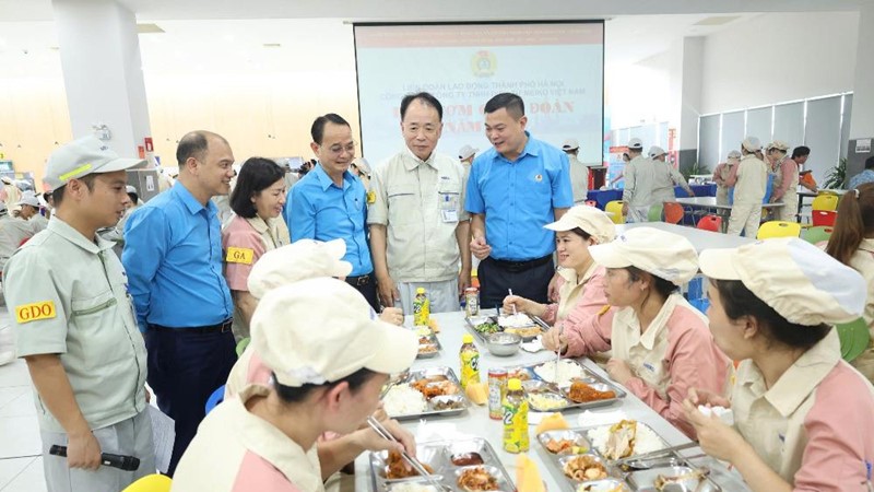 5.600 người lao động tại Meiko Việt Nam cùng thụ hưởng “Bữa cơm Công đoàn” 