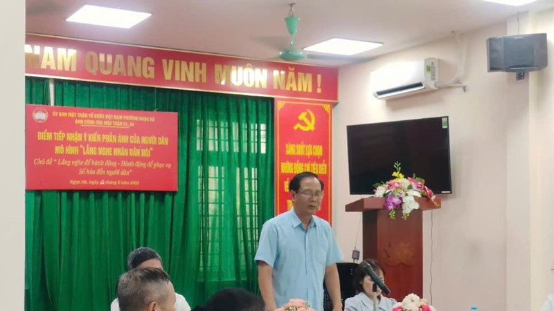 Chính quyền “vì dân, lấy nhân dân làm trung tâm phục vụ”