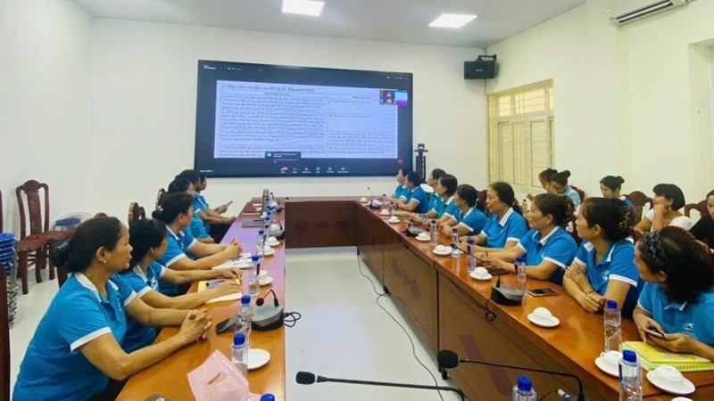 Hội LHPN xã Thư Lâm: Tập huấn về nhiệm vụ hỗ trợ phụ nữ phát triển kinh tế
