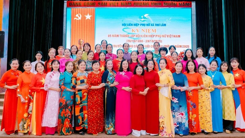 Hội LHPN xã Thư Lâm: Gặp gỡ, tri ân cán bộ Hội qua các thời kỳ