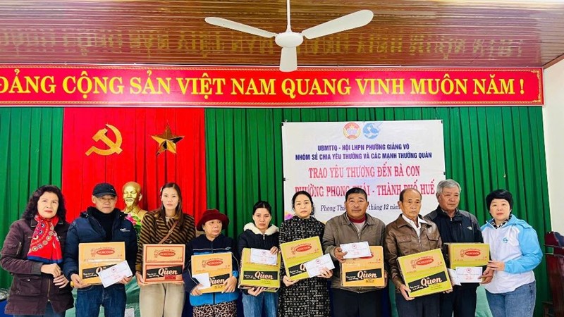 Phường Giảng Võ: Thực hiện chương trình thiện nguyện tại phường Phong Thái, thành phố Huế