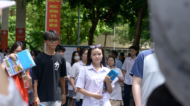 Gợi ý đáp án 24 mã đề bài thi môn Hóa học