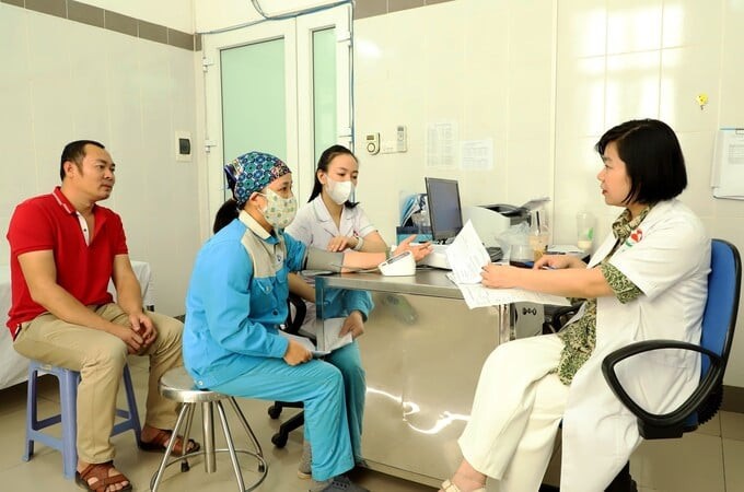 Từ 1/7/2025, không còn được hưởng 180 ngày nghỉ chế độ ốm đau dài ngày