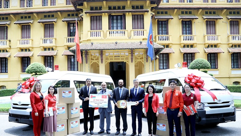 Hội Chữ thập đỏ Việt Nam: Tiếp nhận xe cứu thương và vật tư y tế do Vương quốc Hồi giáo Oman hỗ trợ