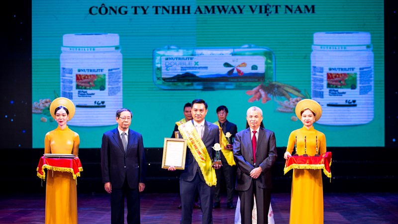 Amway Việt Nam lần thứ 10 nhận giải thưởng “sản phẩm vàng vì sức khỏe cộng đồng”