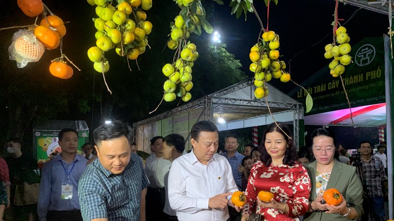 Lễ hội trái cây thành phố Hà Nội năm 2022: 100 gian hàng thu hút người tiêu dùng Thủ đô