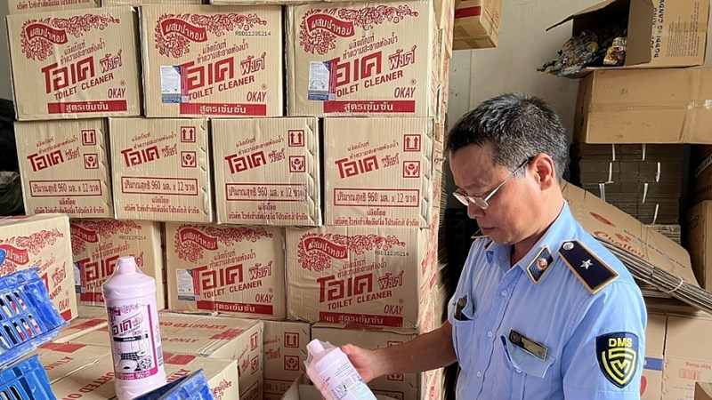 Hà Nội quyết liệt chống buôn lậu, gian lận thương mại và hàng giả dịp cuối năm 2022