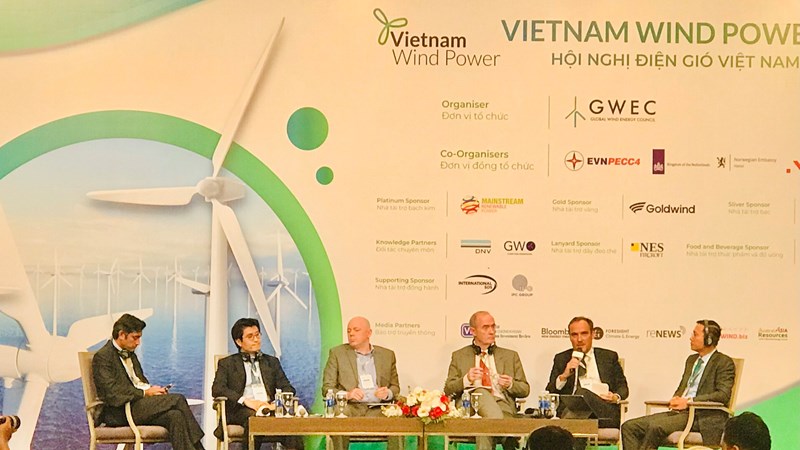Xây dựng lộ trình chính sách phát triển điện gió ngoài khơi của Việt Nam 2022