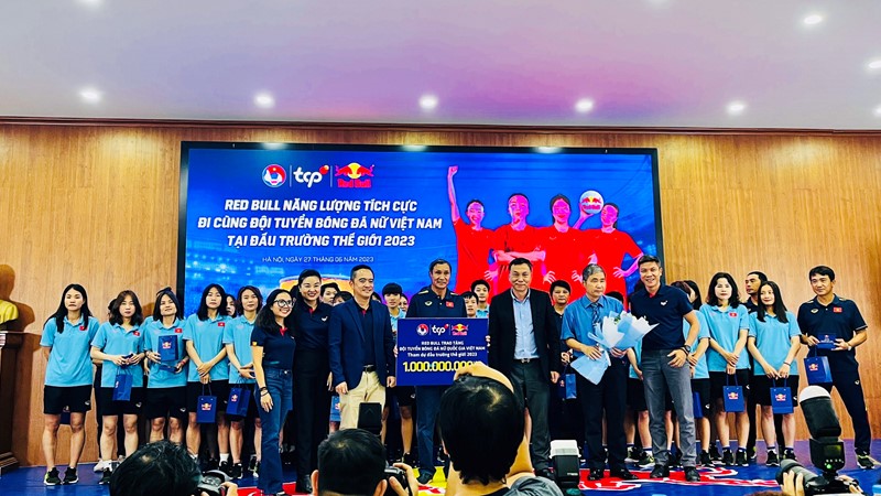 Đội tuyển Bóng đá Nữ Việt Nam nhận thưởng hơn 1 tỷ đồng trước thềm World Cup 2023