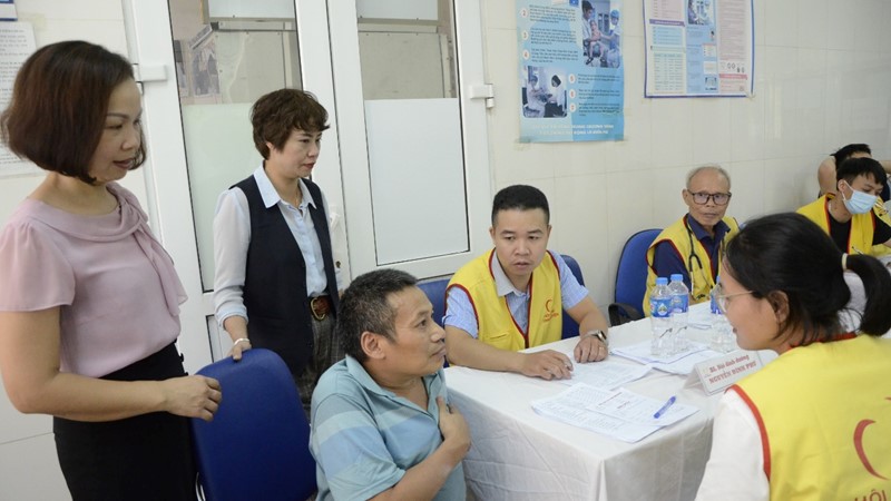 Hà Đông: 300 nữ đoàn viên công đoàn, đối tượng chính sách được khám sức khỏe miễn phí