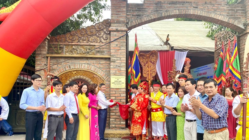 Miếu Bản làng Giang Cao xã Bát Tràng được công nhận di tích lịch sử cấp Thành phố