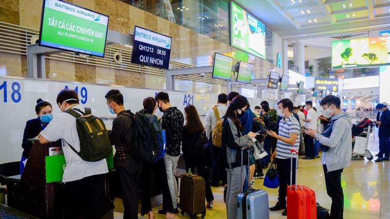 Giải pháp “hạ nhiệt” giá vé máy bay để hạ giá tour du lịch