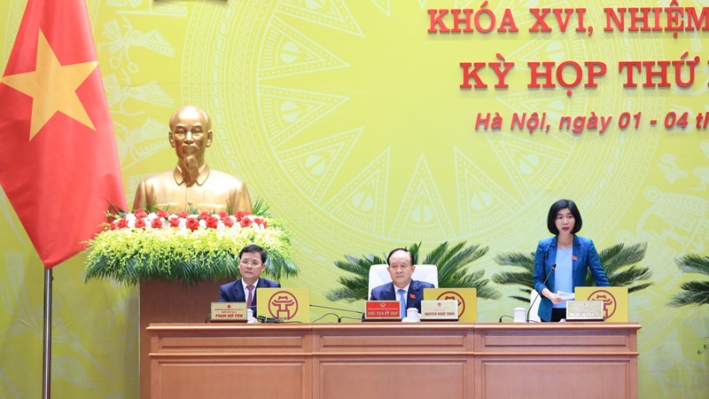 Thống nhất xây dựng, triển khai đề án phát triển giao thông cộng cộng bằng xe buýt điện của Thủ đô