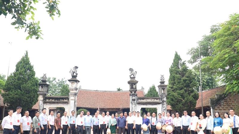 Sơn Tây chia sẻ kinh nghiệm xây dựng chính quyền đô thị với đoàn cán bộ Thủ đô Viêng Chăn (Lào)
