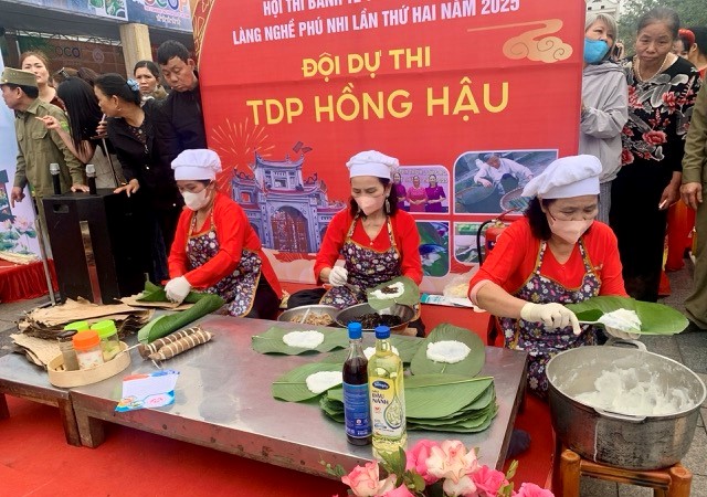 Sơn Tây: Tưng bừng Hội thi bánh tẻ truyền thống Phú Nhi lần thứ 2