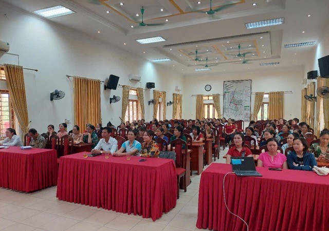 Bồi dưỡng kiến thức về xây dựng thương hiệu sản phẩm cho phụ nữ huyện Phúc Thọ