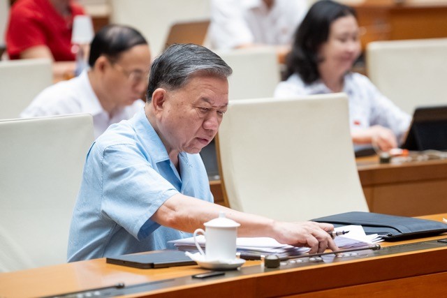 Thông qua Luật sửa đổi, bổ sung một số điều của Luật Tiêu chuẩn và quy chuẩn kỹ thuật