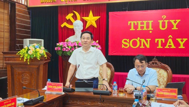 Sơn Tây: Nhiều kiến nghị về cơ sở vật chất, trụ sở, cán bộ để vận hành chính quyền xã mới