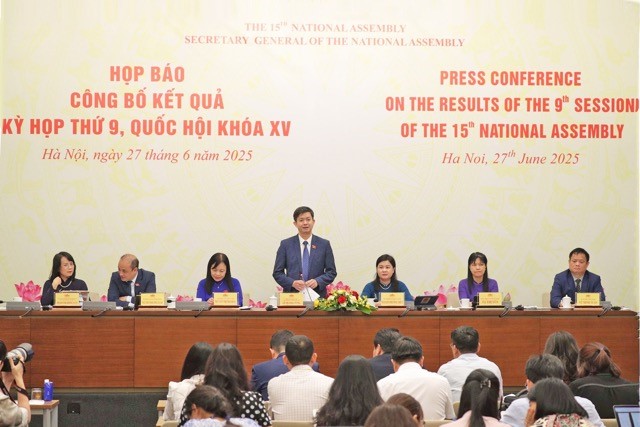 Thông qua 14 luật, 2 nghị quyết quy phạm pháp luật để triển khai chính quyền địa phương 2 cấp