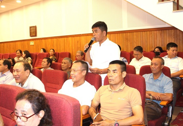 Cử tri kiến nghị gặp nhiều khó khăn, vướng mắc thủ tục hành chính do quy hoạch vụ thoát lũ