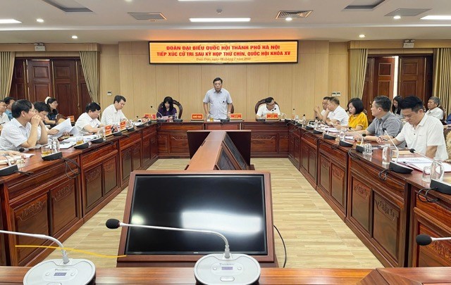 Cử tri đề nghị sớm thực hiện chính sách hỗ trợ cho cán bộ nghỉ hưu sớm phục vụ sắp xếp bộ máy 