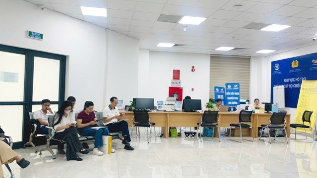 Chấn chỉnh việc để xảy ra tình trạng “cò làm giấy tờ” tại các Trung tâm Phục vụ hành chính công